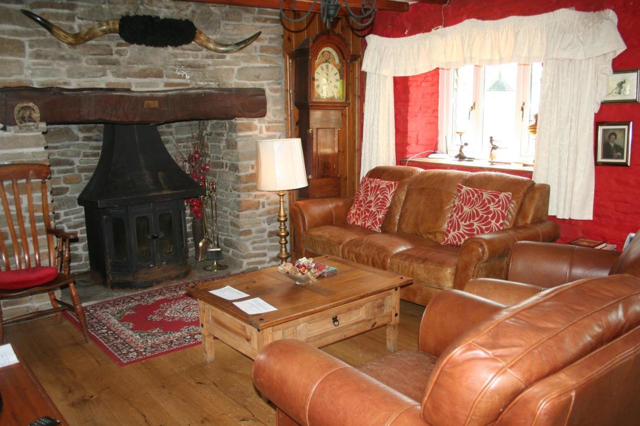 Barn Cottage - Farm Park Stay With Hot Tub Swansea Exterior foto
